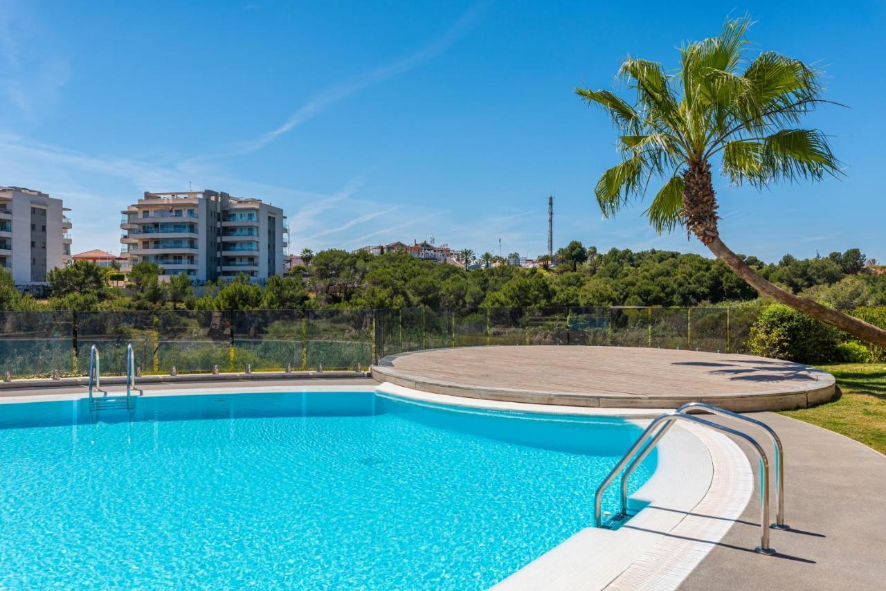 شقة La Zenia Cocoon - Luxury Penthouse With Jacuzzi, 2 Pools, Indoor Heated Pool, Sauna, Gym, Playstation Dehesa de Campoamor  المظهر الخارجي الصورة
